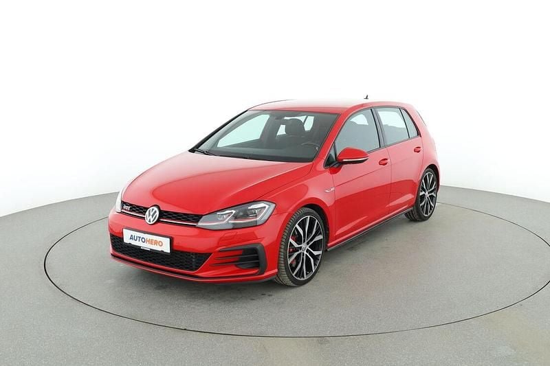 Gebraucht VW Golf VII GTI 2019 Rot Limousine