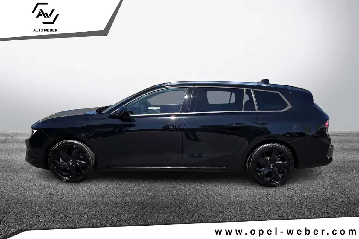 Gebraucht Opel Astra GS Line 131 PS (96 kW) 2023 Diamant schwarz/karbon schwarz Kleinwagen
