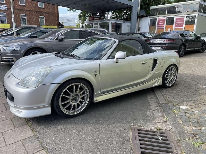 Silber Gebraucht 2002 Toyota MR2 Edition Cabrio | 8.000 € (Fairer Preis) - Bild 1/4