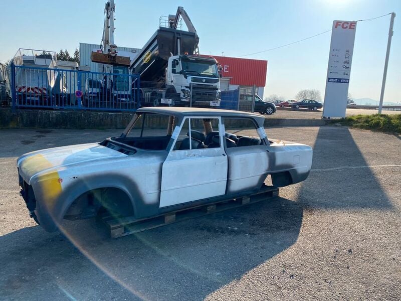 Gebraucht 1976 Alfa Romeo Giulia 1300 Super Limousine | 5.000 € - Bild 1/4