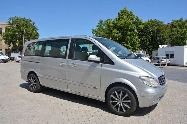 Gebraucht Mercedes Viano 150 PS (110 kW) 2004 Silber metallic Van / Kleinbus