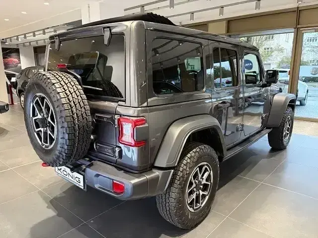 Neu Jeep Wrangler Rubicon 272 PS (200 kW) 2025 Silber SUV