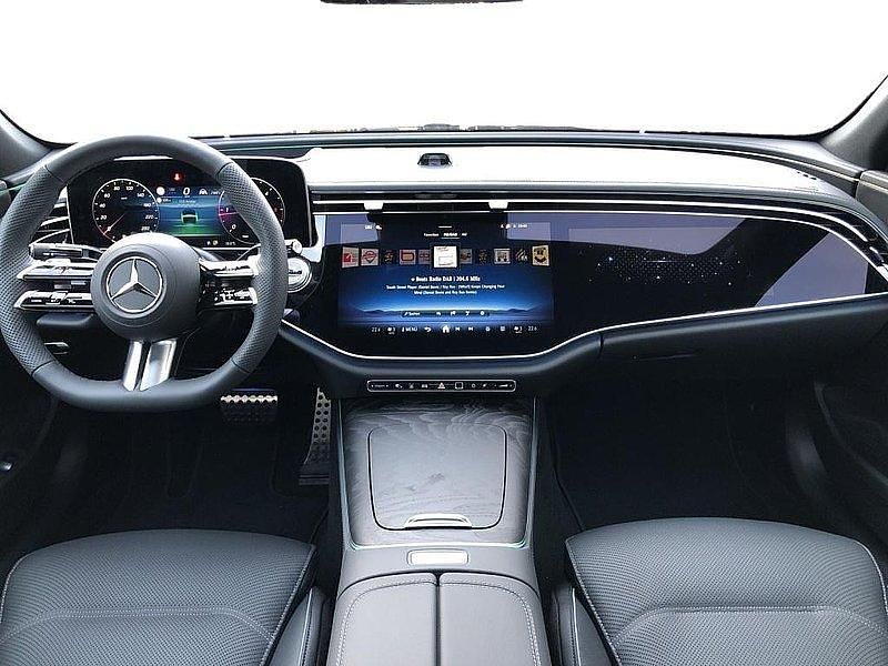 Gebraucht Mercedes E450 367 PS (269 kW) 2025 Metalliclack obsidianschwarz Limousine