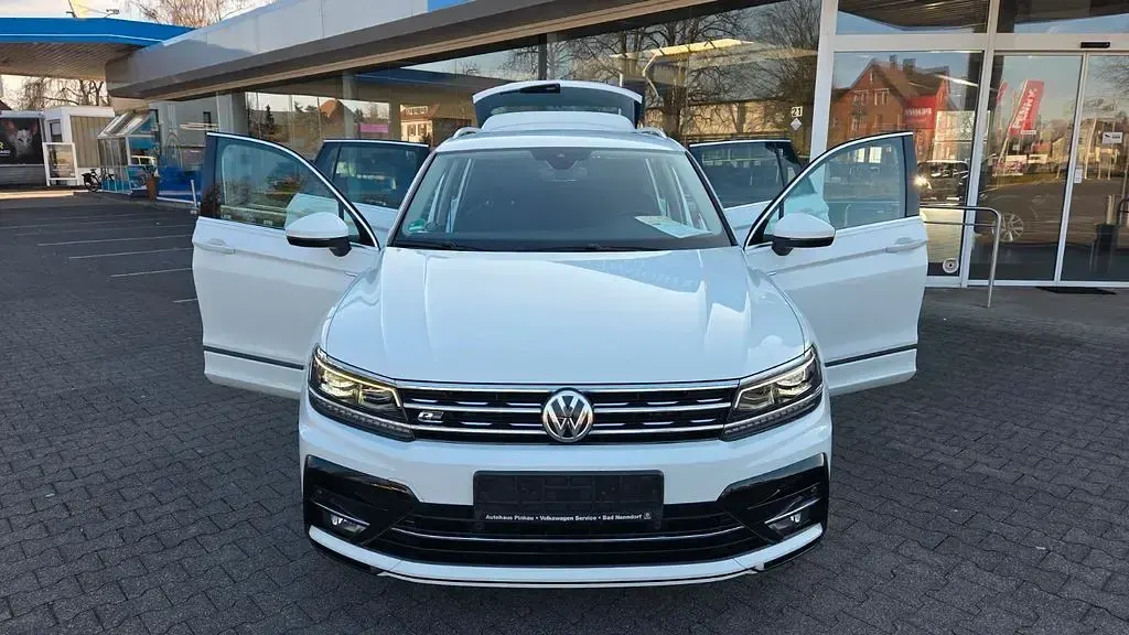 Gebraucht VW Tiguan R-line 150 PS (110 kW) 2018 Weiß SUV