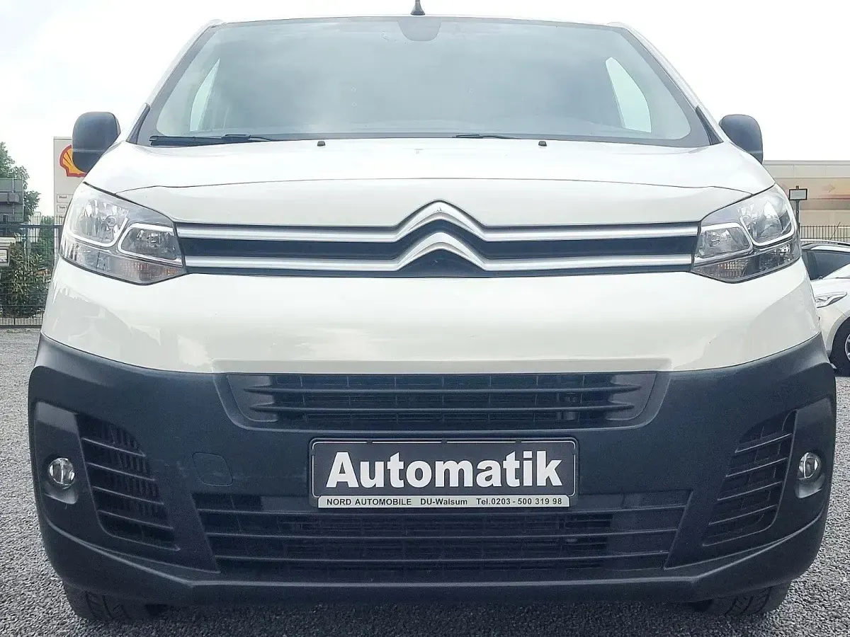 Gebraucht Citroën Jumpy 122 PS (89 kW) 2022 Weiß Van / Kleinbus