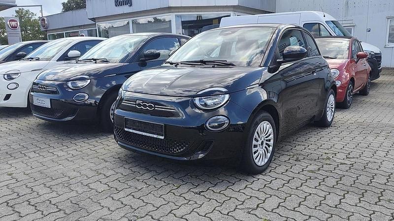 Schwarz Gebraucht 2023 Fiat 500e Kleinwagen | 19.999 € (Guter Preis) - Bild 1/4