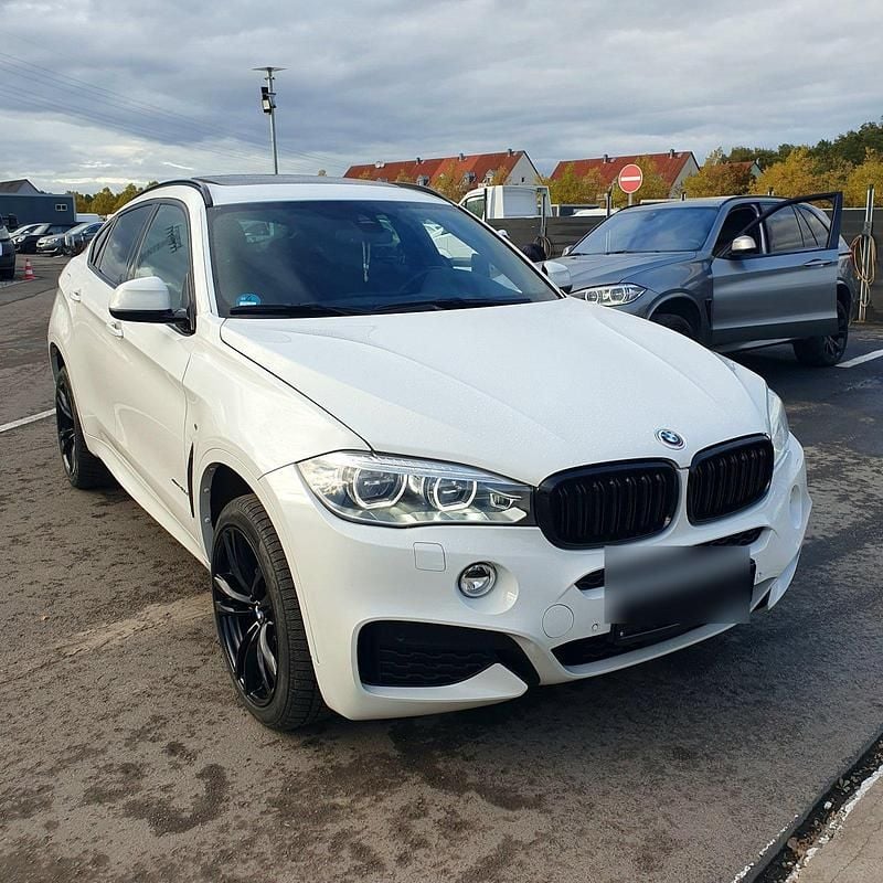 Weiß Gebraucht 2016 BMW X6 M Sport SUV | 29.500 € (Guter Preis) - Bild 1/4