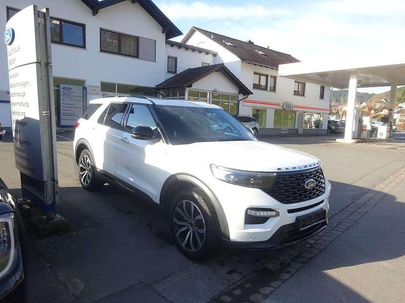 Gebraucht Ford Explorer ST-Line 457 PS (336 kW) 2024 Star white metallic SUV