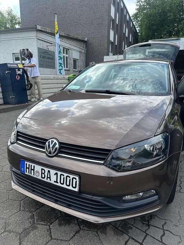 Gebraucht VW Polo Trendline 84 PS (61 kW) 2014 Braun Limousine