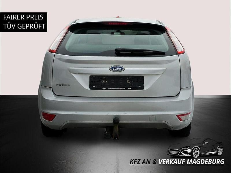 Gebraucht Ford Focus Style 101 PS (74 kW) 2008 Silber Limousine