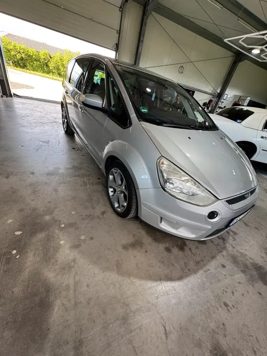 Gebraucht Ford S-MAX Individual 140 PS (102 kW) 2006 Silber Van / Kleinbus