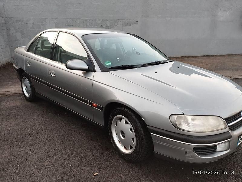 Gebraucht Opel Omega 144 PS (105 kW) 1995 Grau Limousine