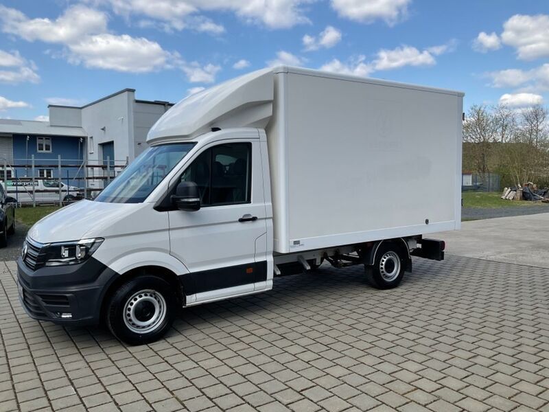Weiß Gebraucht 2020 VW Crafter Van | 28.990 € (Fairer Preis) - Bild 1/4