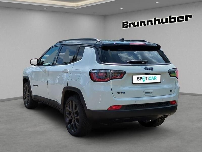 Gebraucht Jeep Compass 241 PS (177 kW) 2020 Vr296) (weiss SUV
