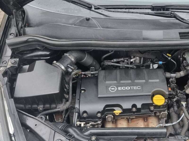 Schwarz Gebraucht 2013 Opel Corsa Selection Kleinwagen | 4.000 € (Fairer Preis) - Bild 1/4