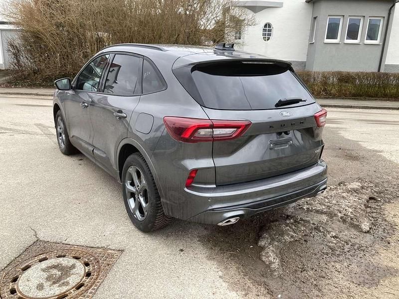 Neu Ford Kuga ST-Line 242 PS (177 kW) 2026 Magneticgrau (metallic) SUV