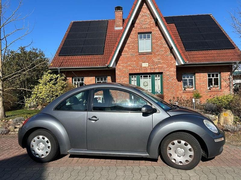 Gebraucht VW New Beetle 75 PS (55 kW) 2007 Grau Kleinwagen