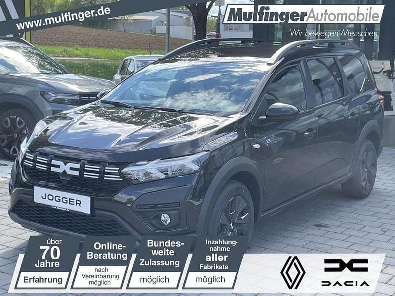 Schwarz Neu 2025 Dacia Jogger Expression Limousine | 21.400 € (Guter Preis) - Bild 1/4