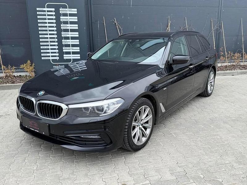 Gebraucht BMW 520 Sport Line 190 PS (139 kW) 2017 Schwarz Kombi