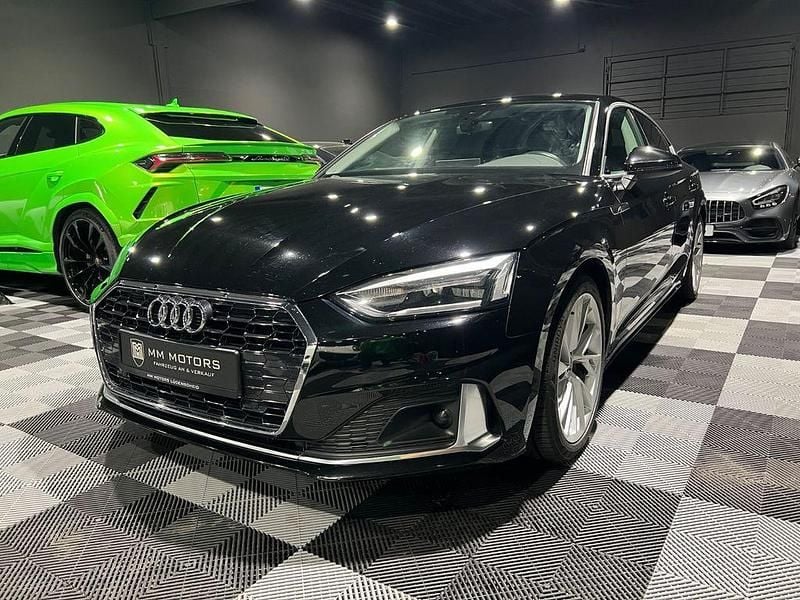 Gebraucht Audi A5 Sportback Advanced 204 PS (150 kW) 2021 Schwarz Kleinwagen