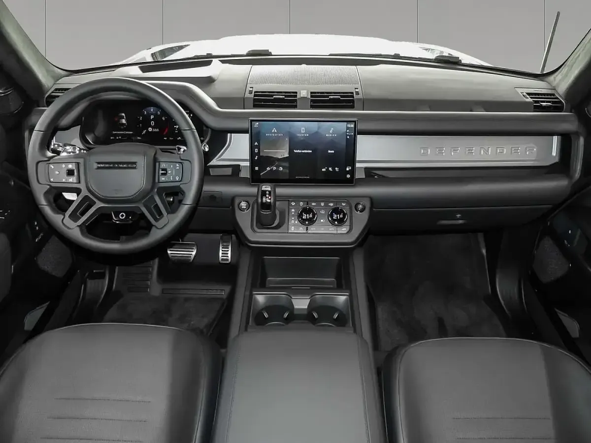 Gebraucht Land Rover Defender 643 PS (472 kW) 2026 SUV
