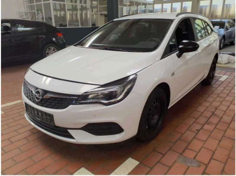 Schneeweiss/summitwhite/arctic Gebraucht 2022 Opel Astra Kombi | 15.980 € (Superpreis) - Bild 1/4