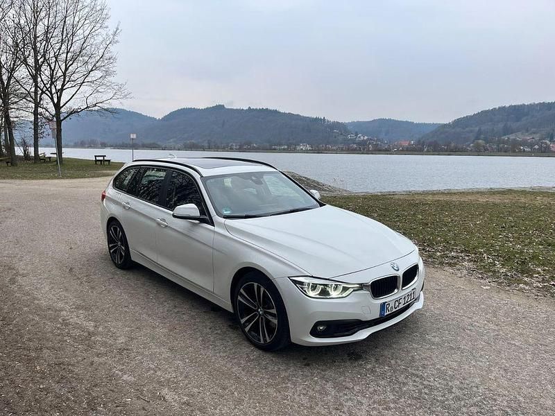 Second-hand BMW 330 258 CP (189 kW) 2018 Alb Break