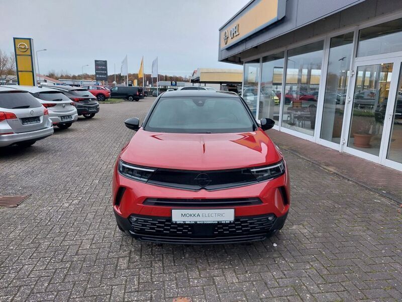 Gebraucht Opel Mokka-e GS Line 100 kW (136 PS) 2023 Rot SUV