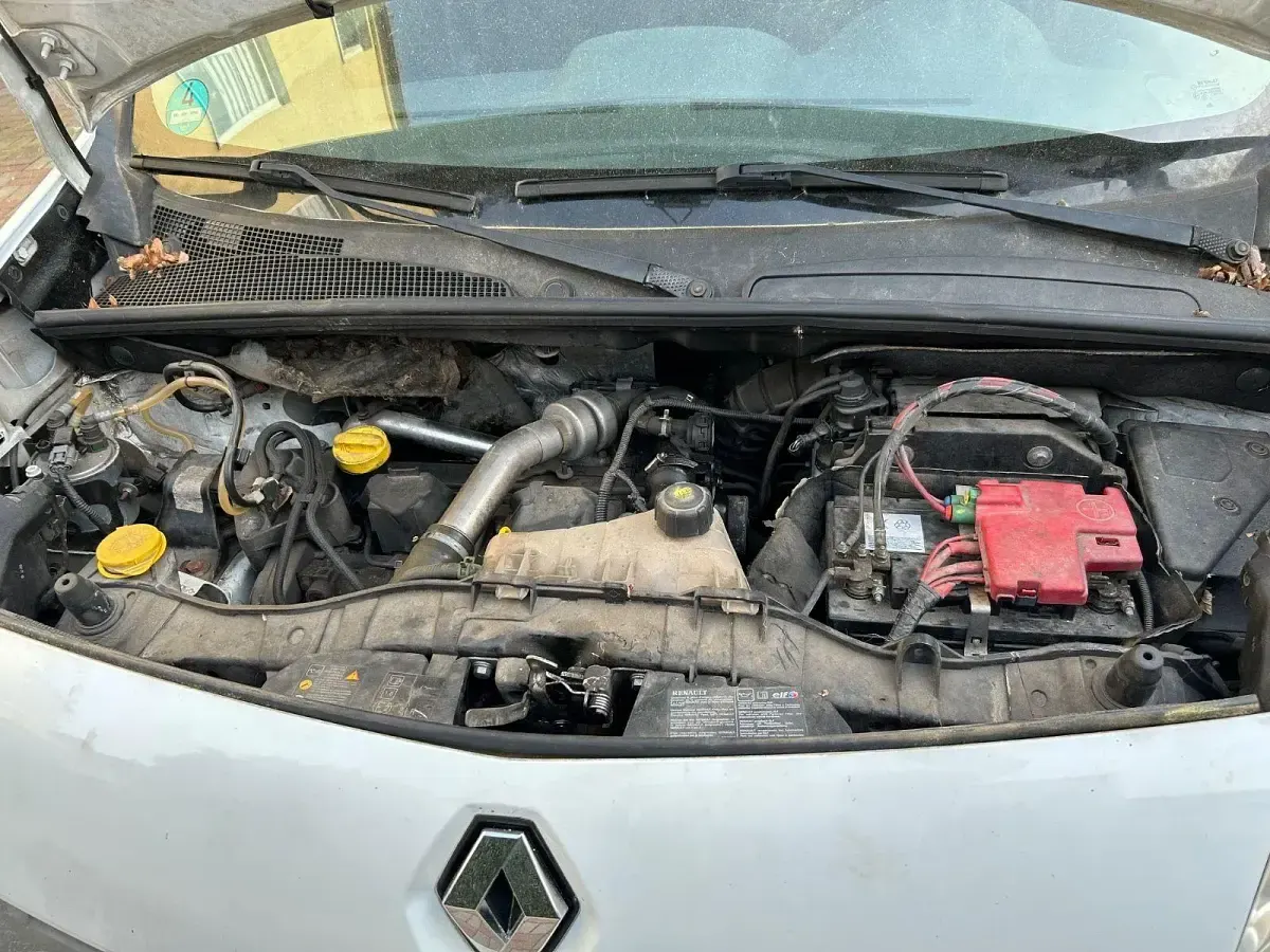 Gebraucht Renault Kangoo 86 PS (63 kW) 2010 Weiß Van / Kleinbus