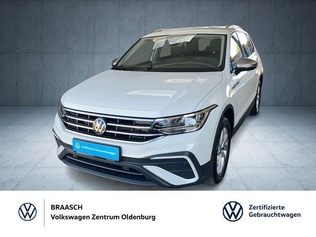 Weiß Gebraucht 2024 VW Tiguan Allspace Life SUV | 37.977 € (Fairer Preis) - Bild 1/3
