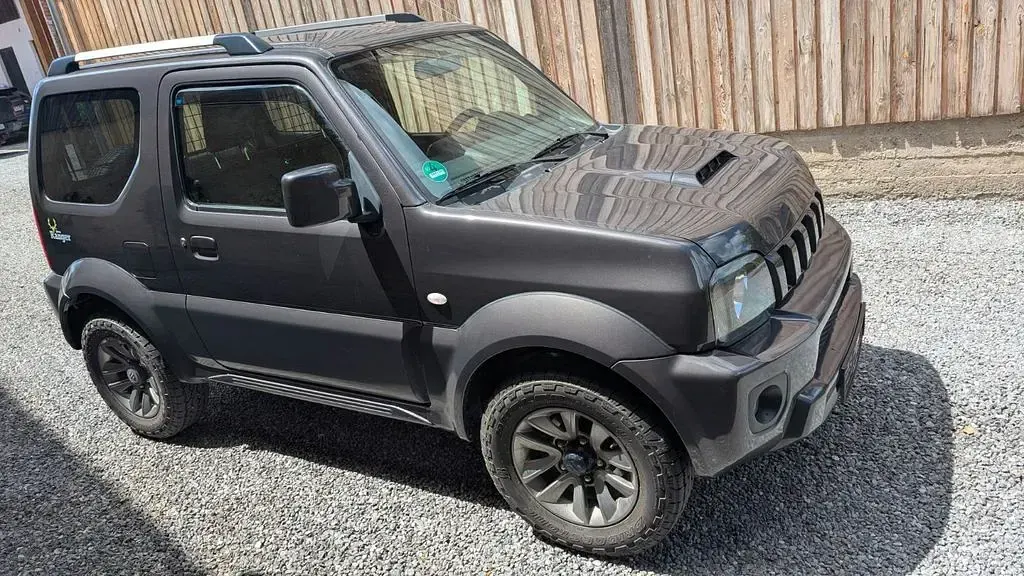 Gebraucht Suzuki Jimny Style 84 PS (61 kW) 2016 Grau SUV
