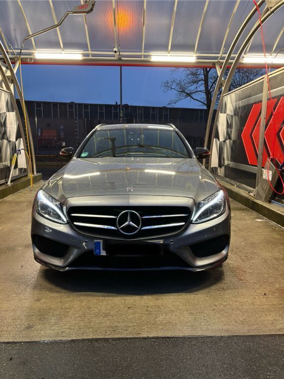 Grau Gebraucht 2017 Mercedes C300 AMG line Kombi | 17.000 € (Superpreis) - Bild 1/4