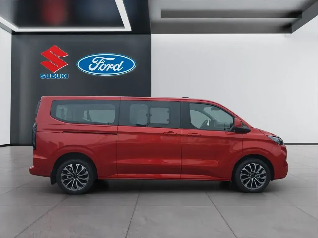 Neu Ford Tourneo Titanium 170 PS (125 kW) 2025 Artisan red metallic Van / Kleinbus
