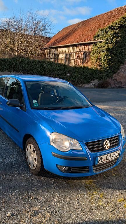 Blau Gebraucht 2007 VW Polo Trendline Limousine | 1.900 € (Fairer Preis) - Bild 1/4