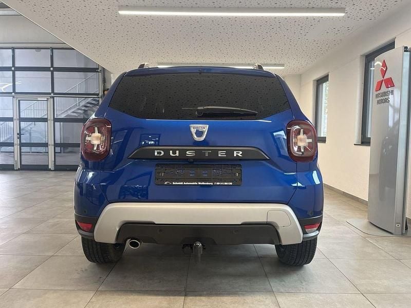 Gebraucht Dacia Duster Celebration 131 PS (96 kW) 2021 Blau SUV