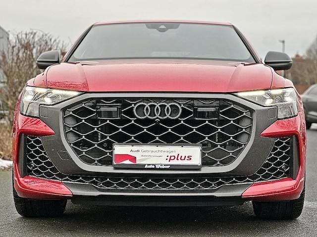 Gebraucht Audi RS Q8 Performance 640 PS (470 kW) 2024 Chilirot metallic SUV
