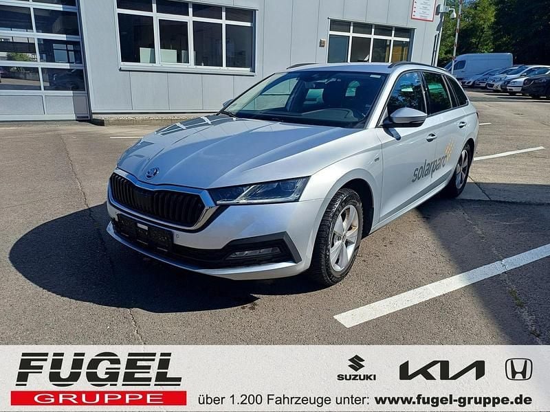 Brilliantsilber metallic Gebraucht 2022 Skoda Octavia Tour Kombi | 22.899 € (Guter Preis) - Bild 1/4