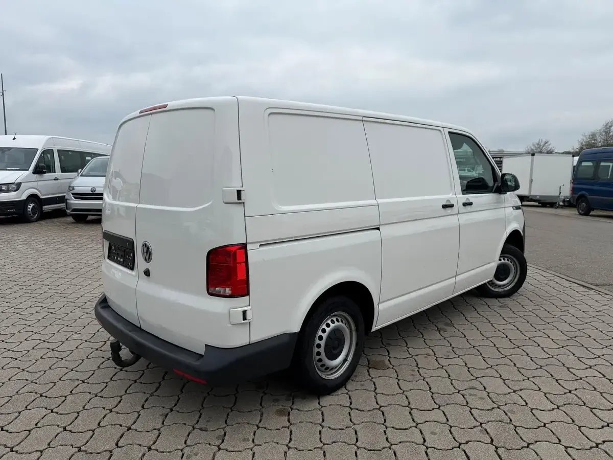 Używany VW Transporter 150 KM (110 kW) 2020 Biały Van