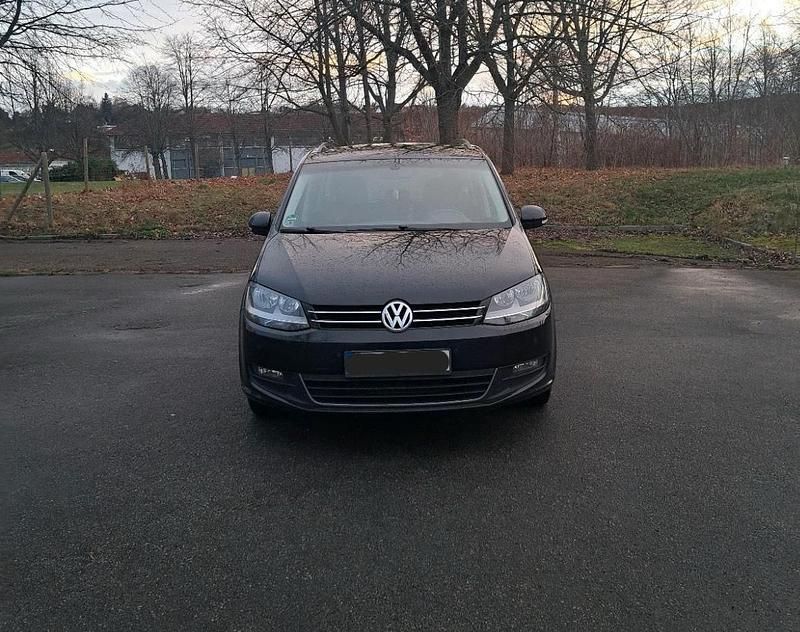 Gebraucht VW Sharan 140 PS (102 kW) 2011 Schwarz Van / Kleinbus