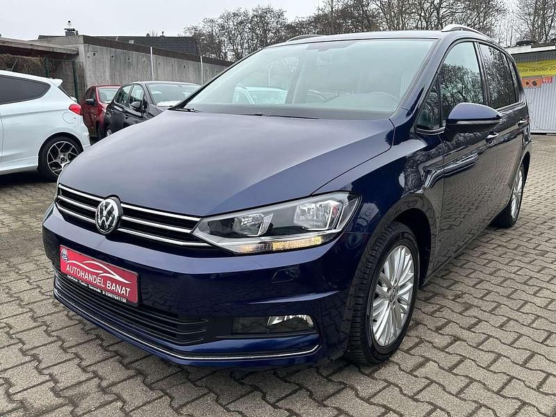 Gebraucht VW Touran Sound 150 PS (110 kW) 2017 Atlantic blue metallic Van / Kleinbus