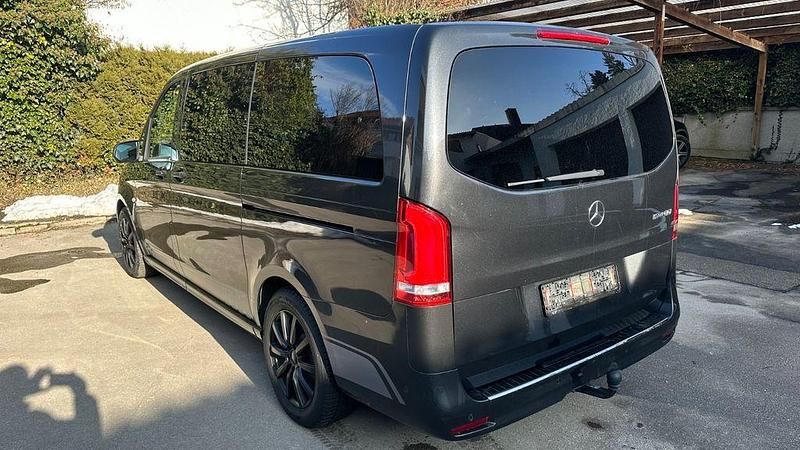 Gebraucht Mercedes Vito Edition 237 PS (174 kW) 2021 Grau Van