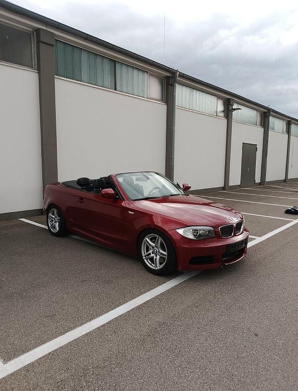 Gebraucht BMW 135 Cabriolet Efficient Dynamics 306 PS (225 kW) 2013 Rot Cabrio