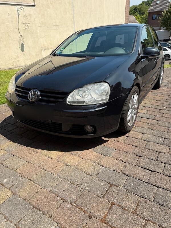 Schwarz Gebraucht 2007 VW Golf V Comfortline Kleinwagen | 1.300 € (Fairer Preis) - Bild 1/4