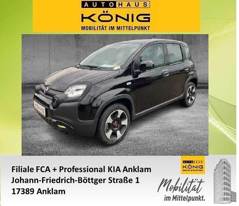 Gebraucht Fiat Panda Cross Cross 69 PS (50 kW) 2023 Cinema schwarz Kleinwagen