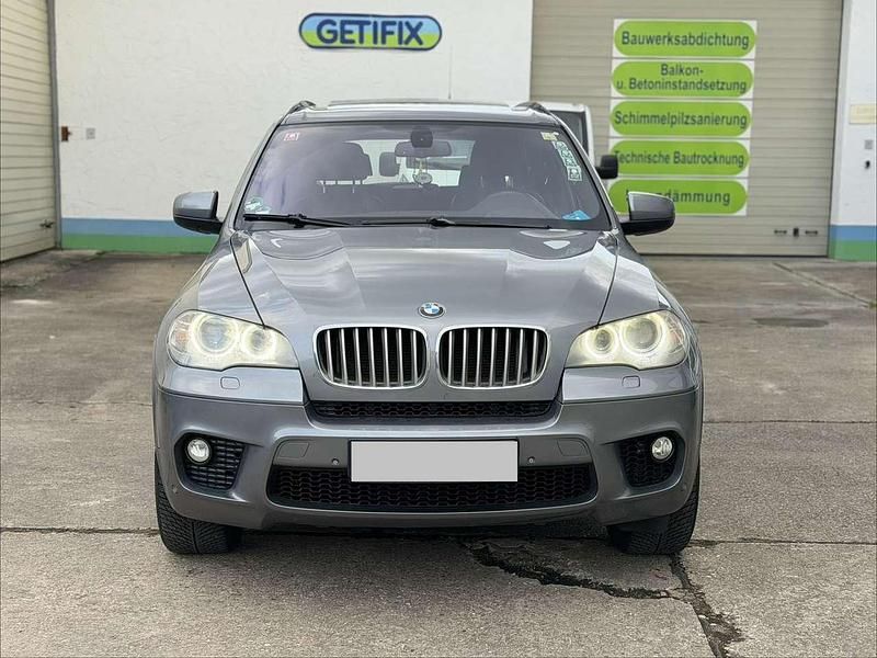 Gebraucht BMW X5 349 PS (256 kW) 2010 Grau SUV