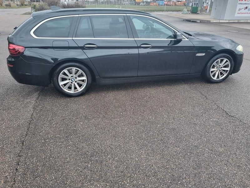 Gebraucht BMW 530 258 PS (189 kW) 2014 Schwarz Kombi