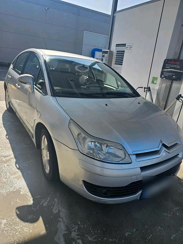 Silber Gebraucht 2006 Citroën C4 Kleinwagen | 2.900 € (Etwas zu teuer) - Bild 1/4