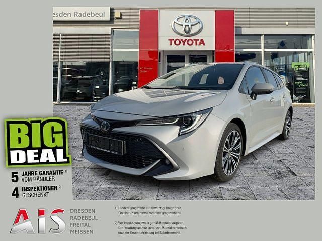 Manhattangrau metallic Gebraucht 2022 Toyota Corolla Team Kombi | 22.990 € (Superpreis) - Bild 1/3