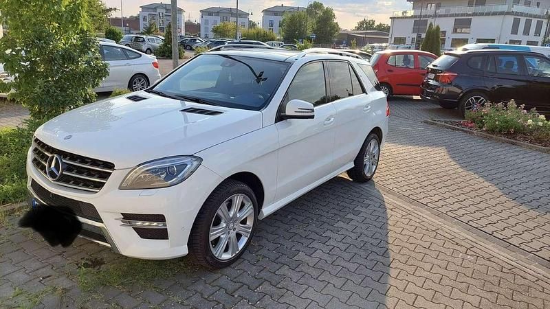 Gebraucht Mercedes ML350 AMG 258 PS (189 kW) 2015 SUV