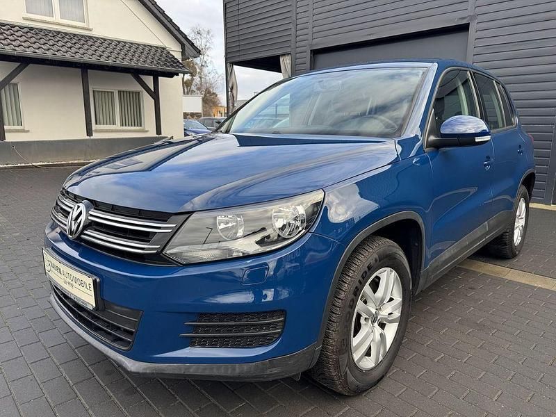 Blau Gebraucht 2013 VW Tiguan Trendline SUV | 13.470 € (Fairer Preis) - Bild 1/4